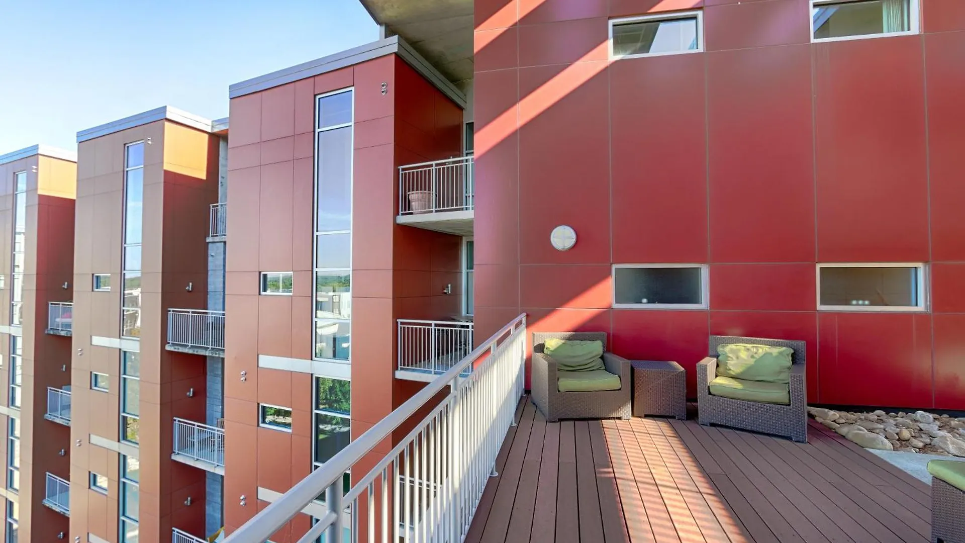 5M600- Two Bedroom Penthouse Nashville Holiday home