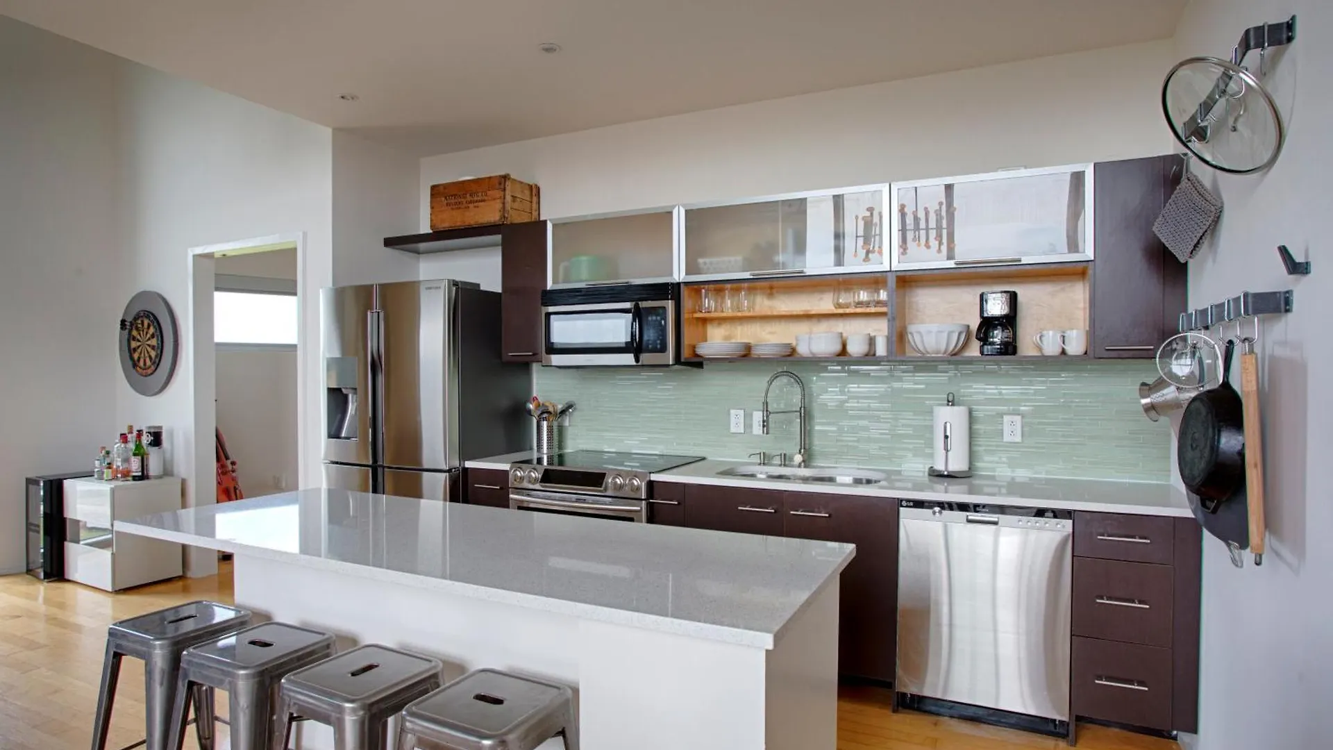 5M600- Two Bedroom Penthouse Nashville United States