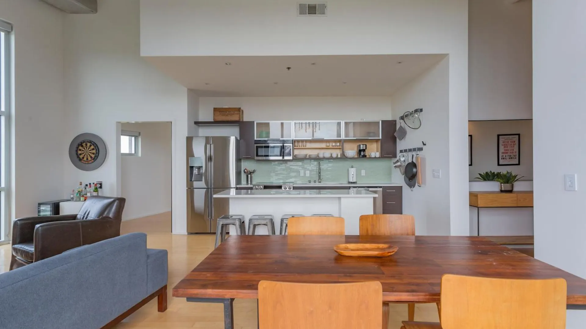 5M600- Two Bedroom Penthouse Nashville 0*,  United States