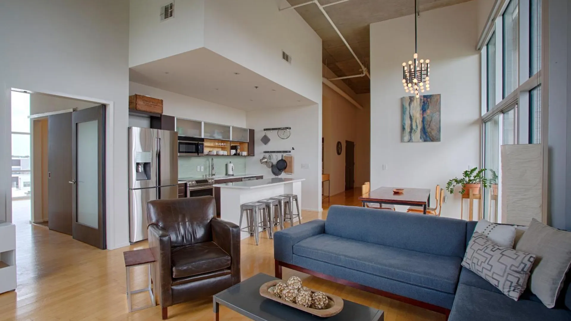5M600- Two Bedroom Penthouse Nashville